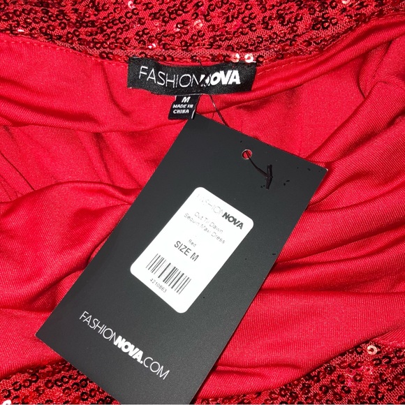 Fashion Nova Sexy Out Til Dawn Red Sequin Maxi Dress Jessica Rabbit Medium NWT - Picture 5 of 6